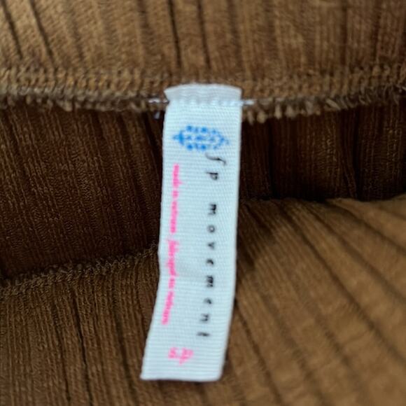 NWT Free People FP Movement Can't Handle This Harem in High Atlas Small - Picture 4 of 9